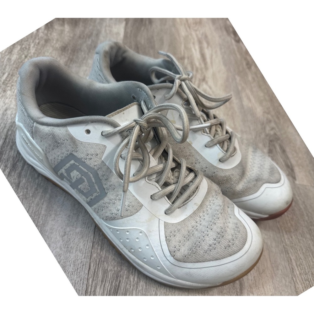 Born Primitive Savage 1 Mens Training Shoes White Grey Gum Sole Size 10 Low Top